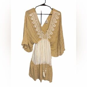 Zury Gold Stripe Boho Mini Dress Floral Lace V-Neck Free Size